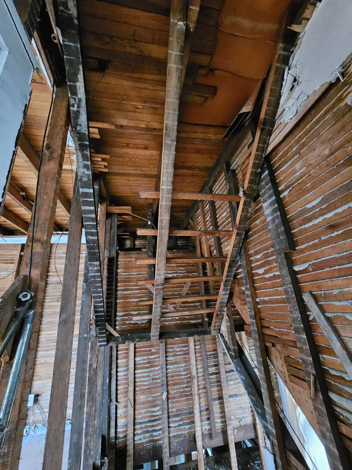 fire damaged house in West Virginia